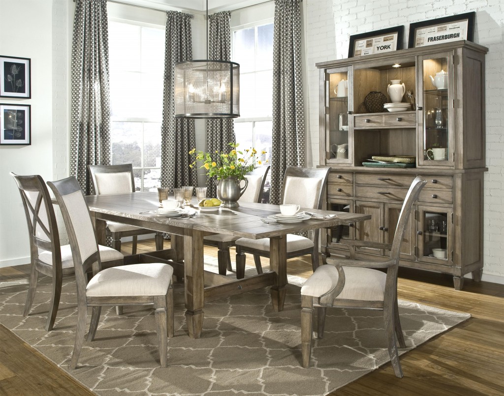 Brownstone Village Dining Set