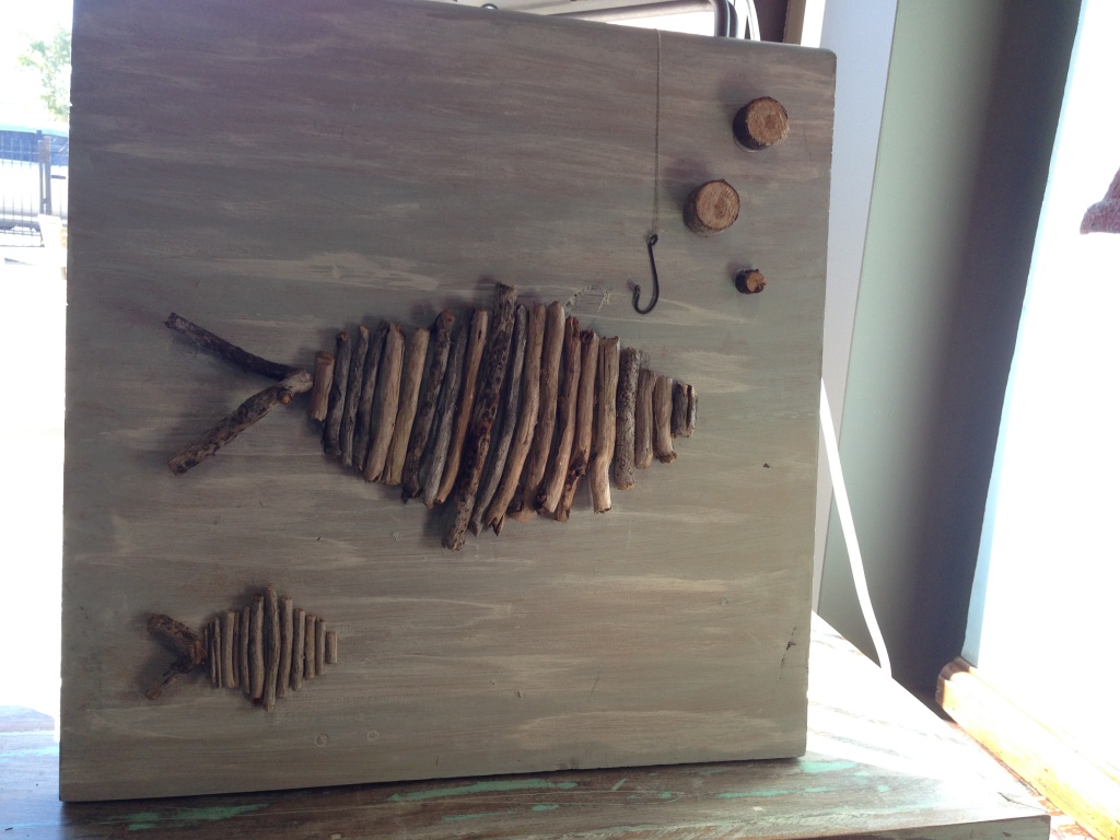 Wooden Fish Art by Stoney Creek Furniture visual team