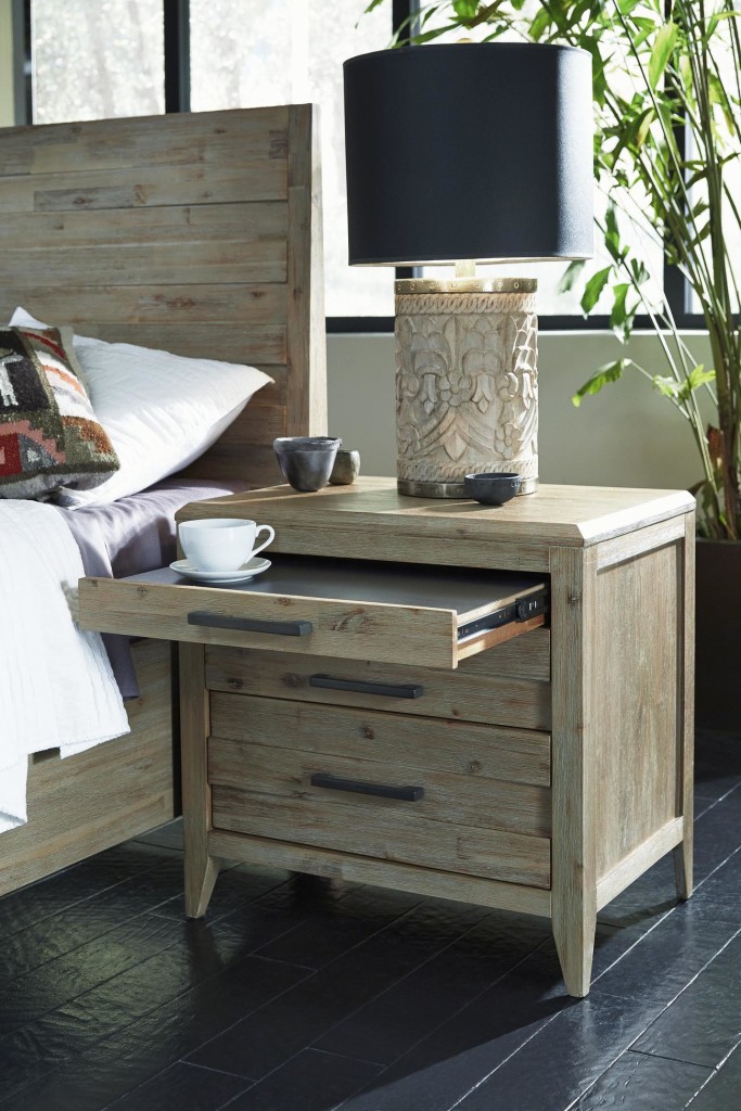 Casana nightstand