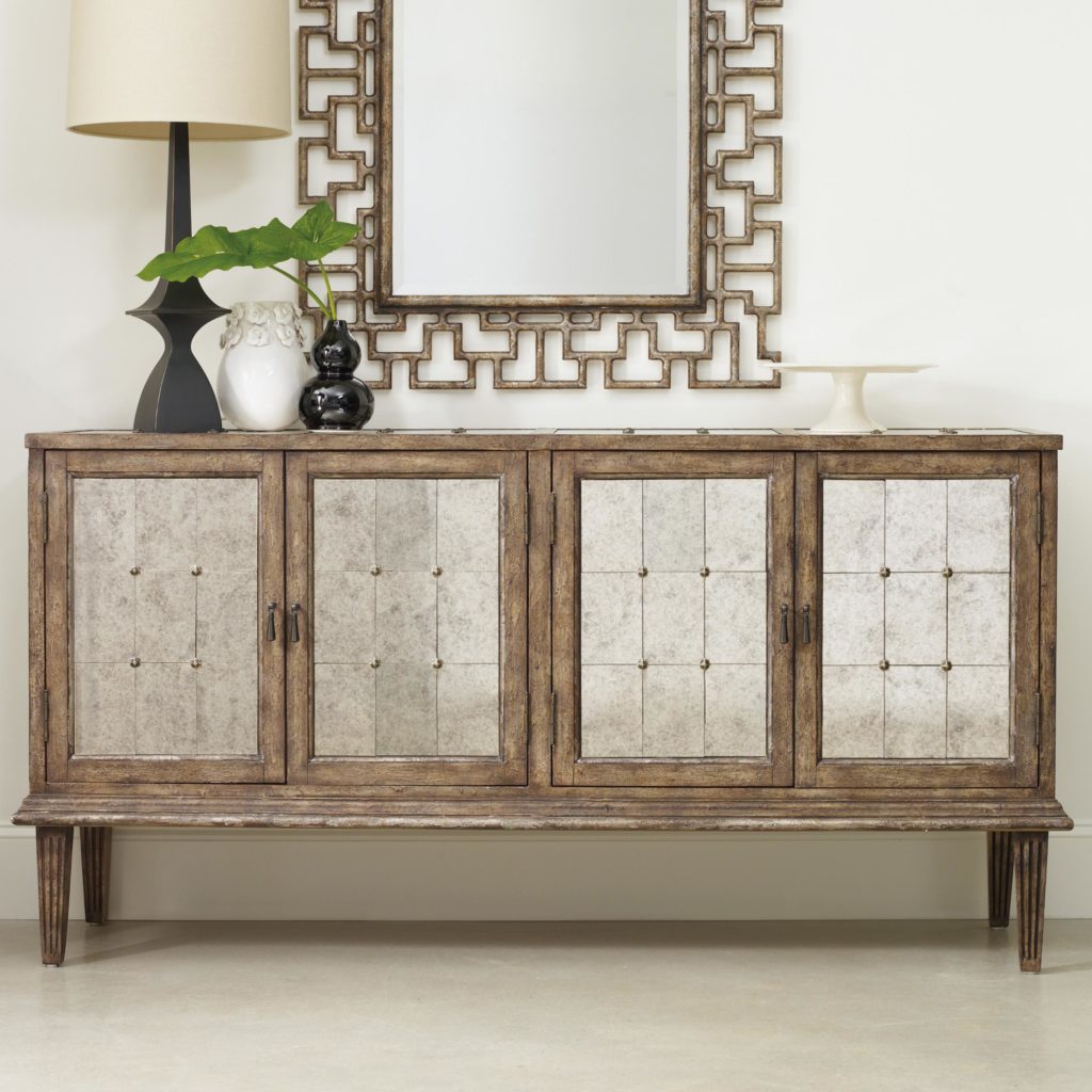 Mélange DeVera Mirrored Console